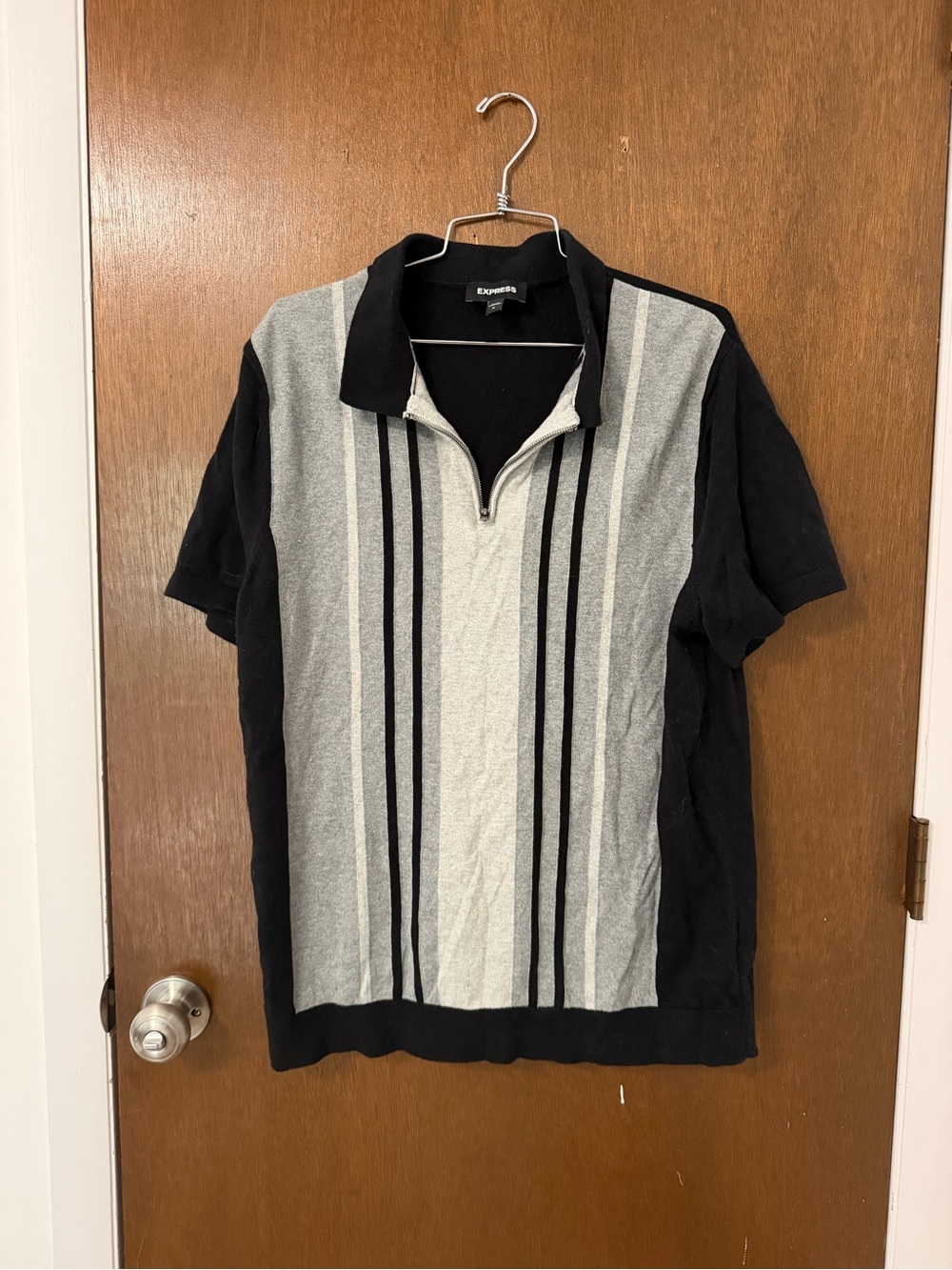 Express Men's Black and Gray Short-Sleeve Zip-Front Polo